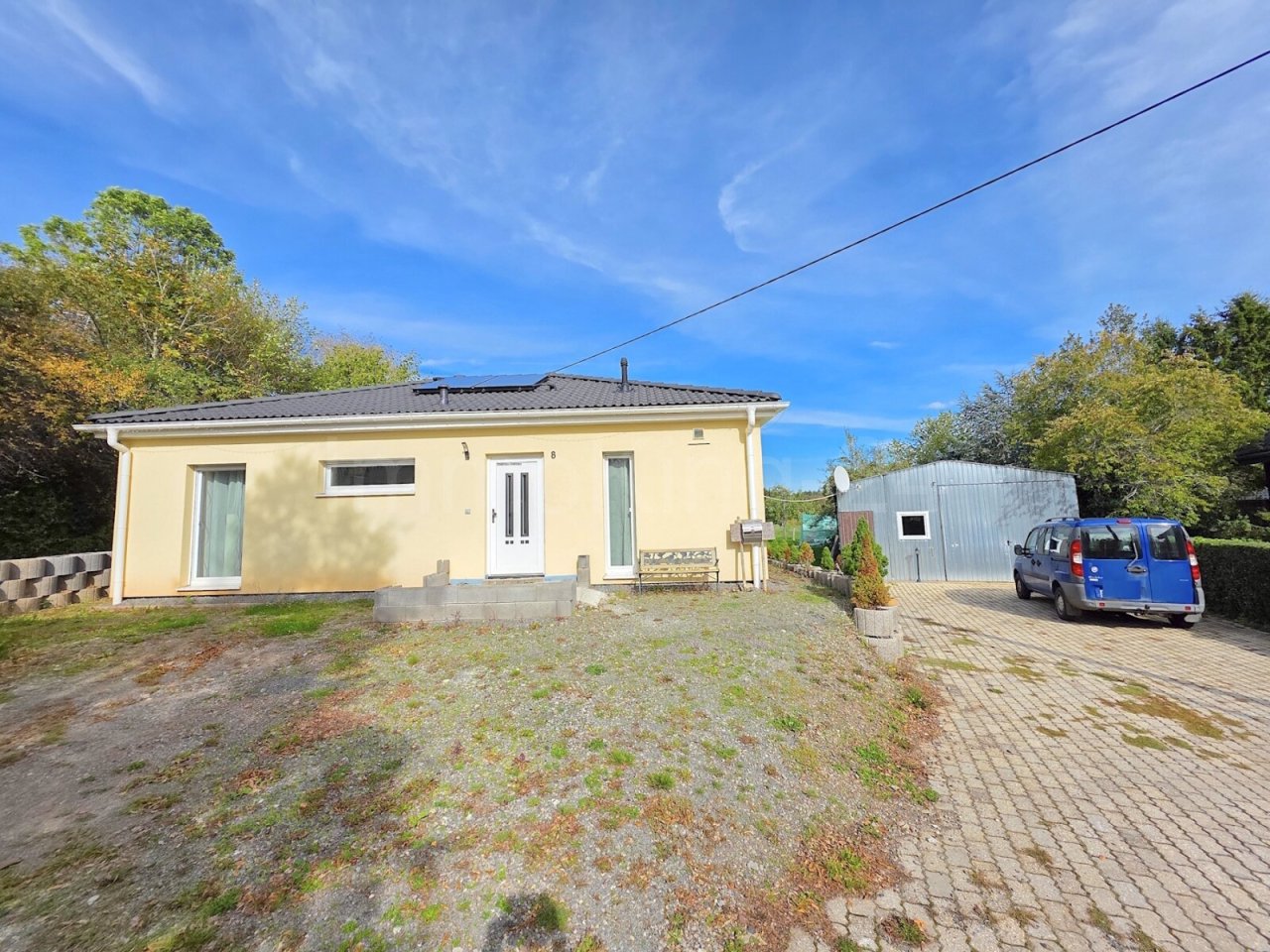 ANSICHT DES HAUSES ANSICHT DES HAUSES
