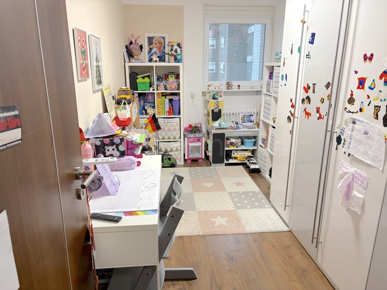 KINDERZIMMER